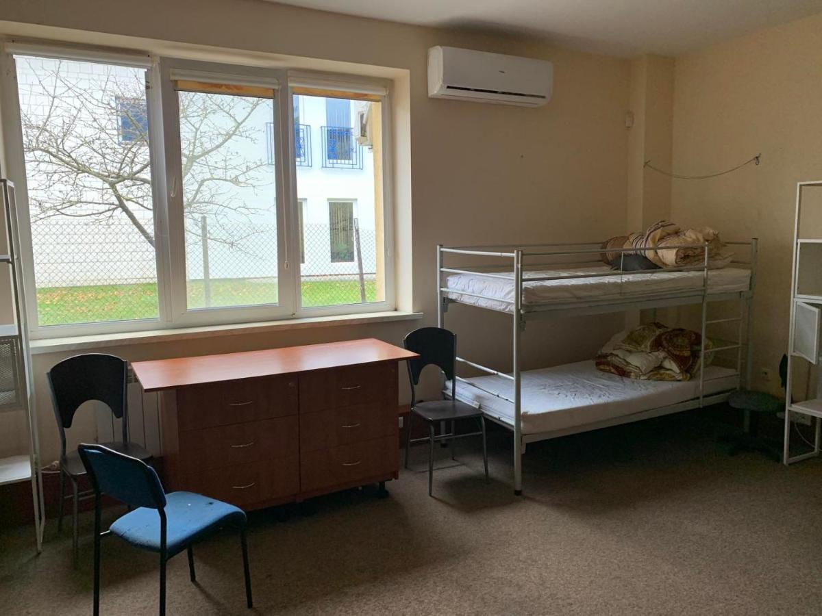 Amidi Hostel Piaseczno Пясечно Екстериор снимка
